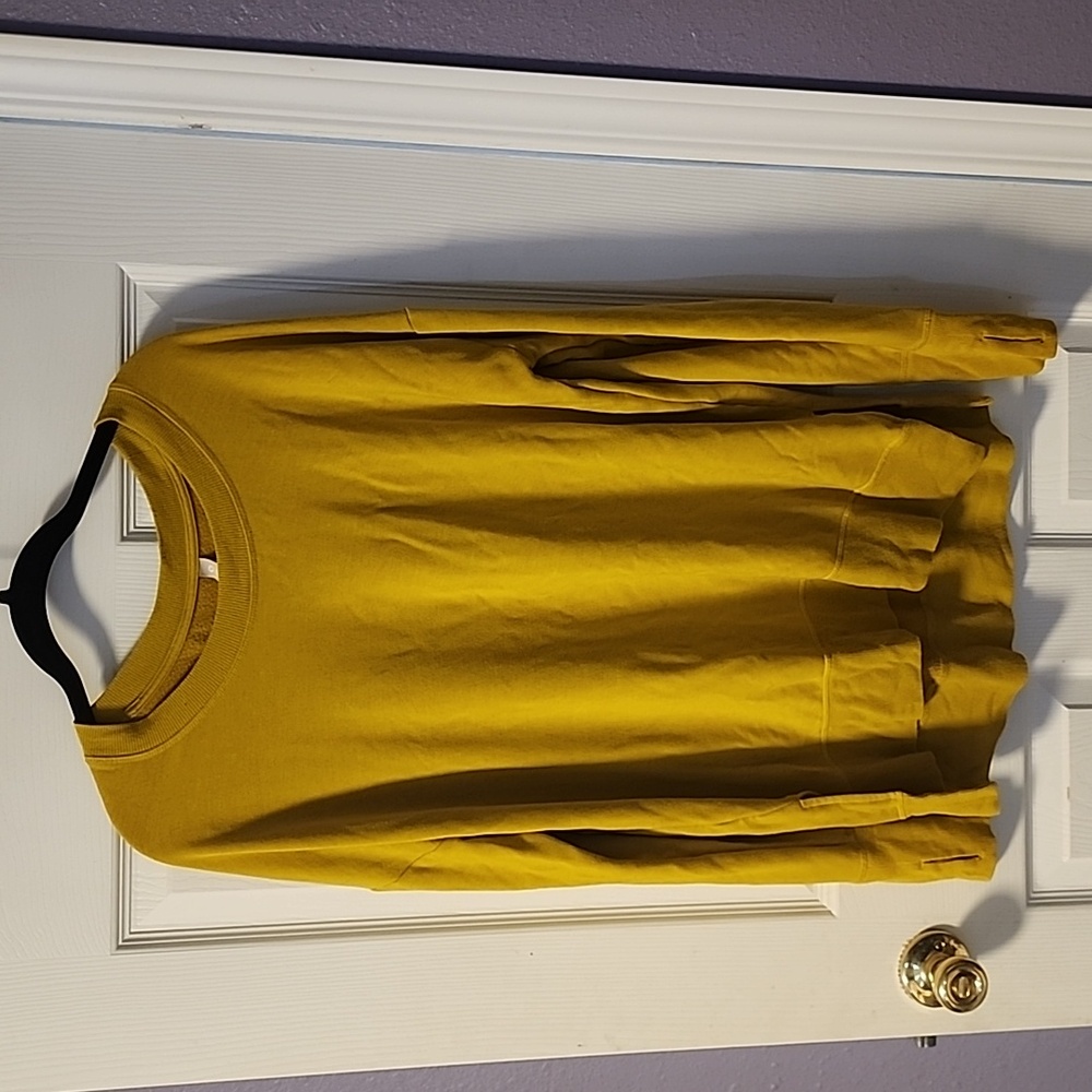 Athleta sweater